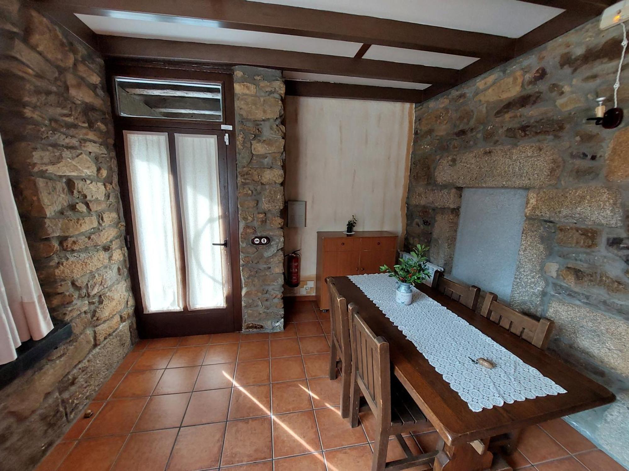 Casa Del Cura Pensionat Rozas Exteriör bild
